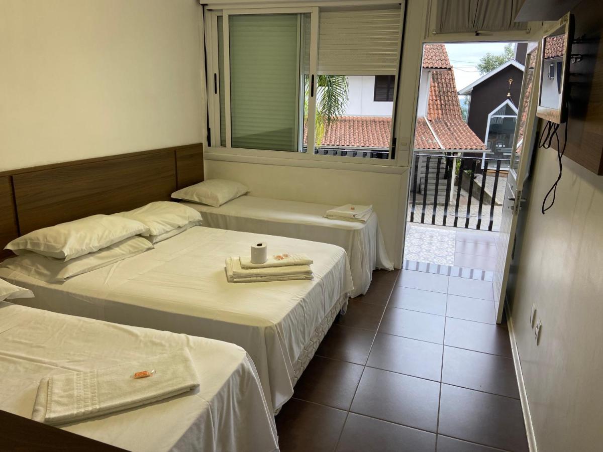 Hotel Villa Deifiori Bento Goncalves Exterior photo